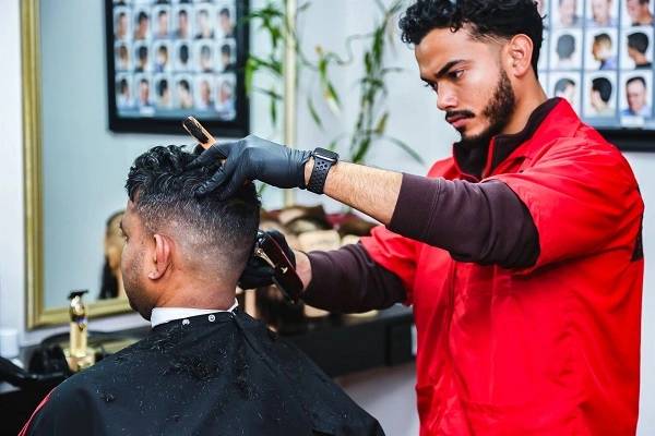 Beginners Barbering Course NY with Certified Barber Training